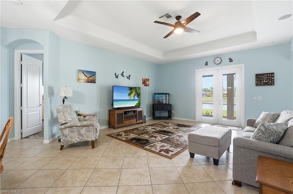 1121 Amber Lake Ct, Cape Coral, FL 33909 Photo