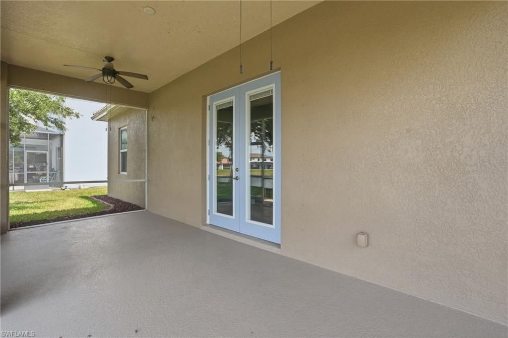 1121 Amber Lake Ct, Cape Coral, FL 33909 Photo