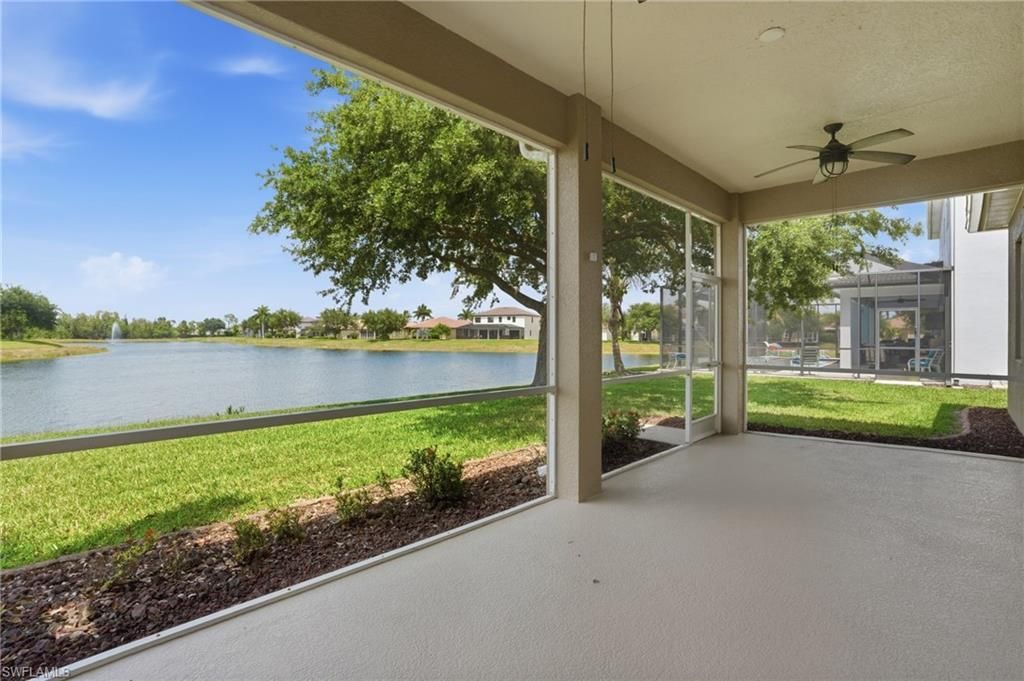 1121 Amber Lake Ct, Cape Coral, FL 33909 Photo