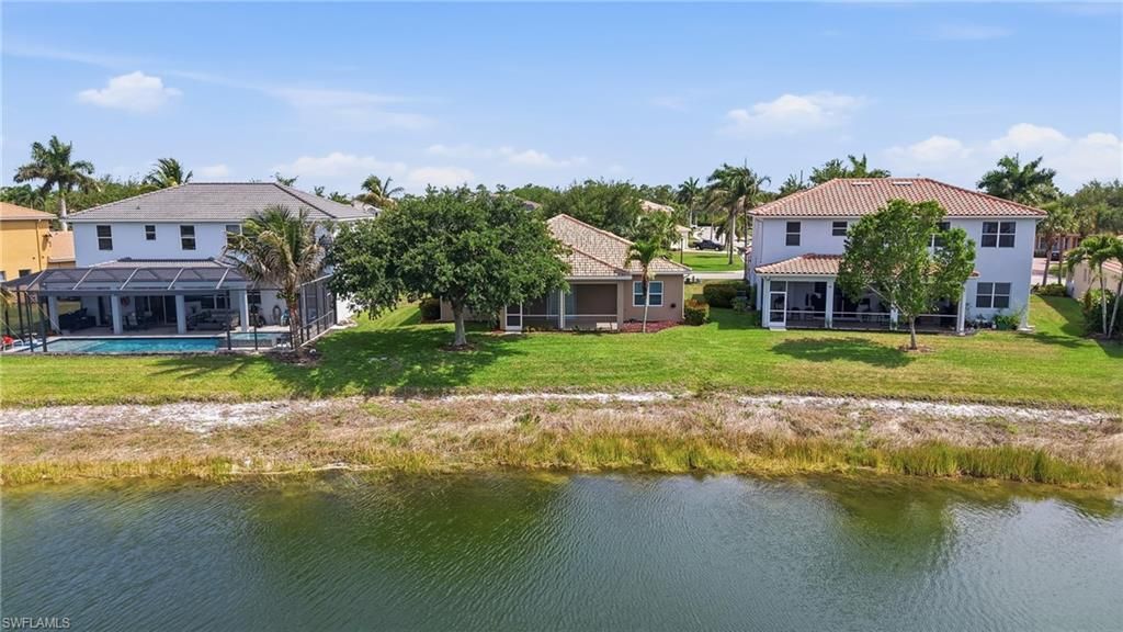 1121 Amber Lake Ct, Cape Coral, FL 33909 Photo