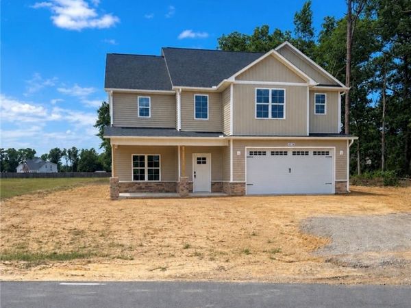 4736 Slew Drive, Hope Mills, NC 28348