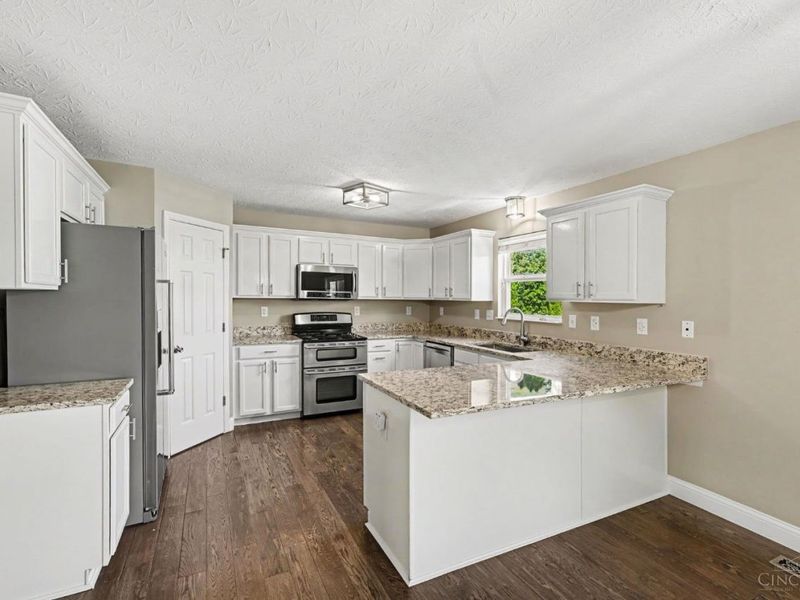 4716 Oakview Court, Liberty Township, OH 45011 Photo 12