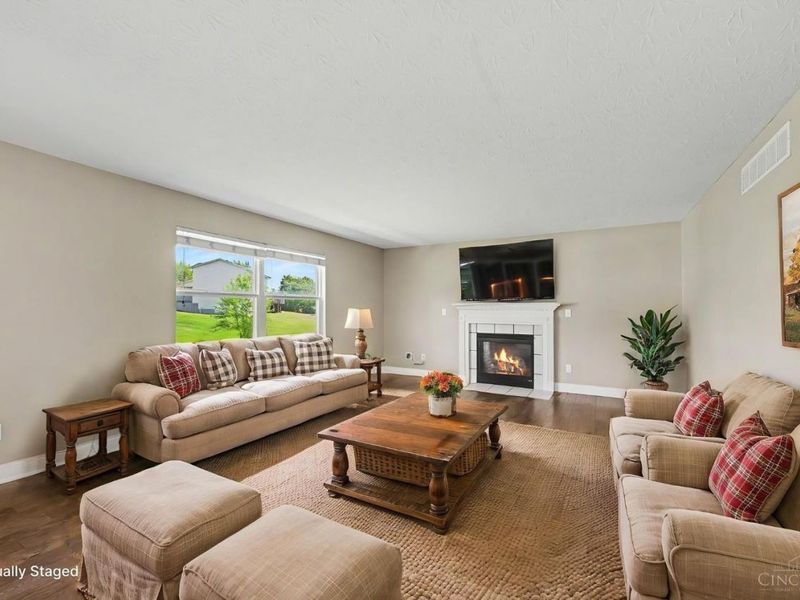 4716 Oakview Court, Liberty Township, OH 45011 Photo 5