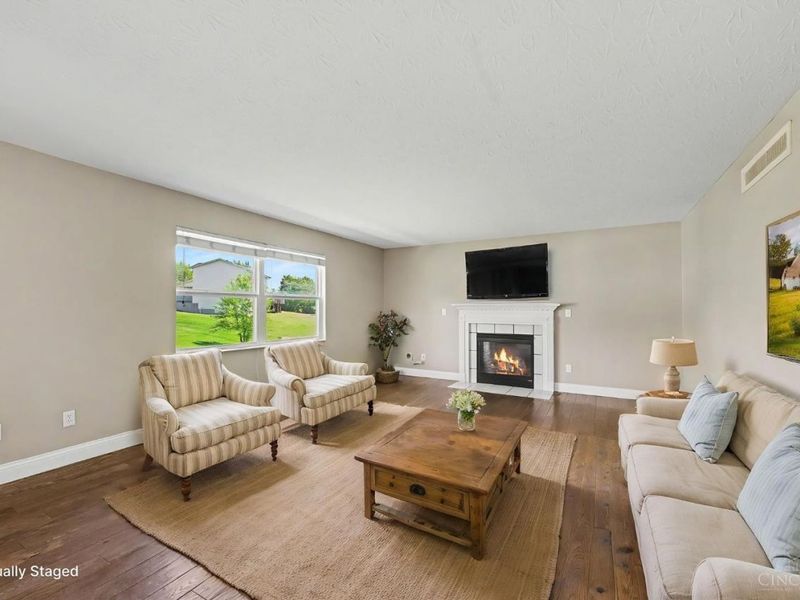 4716 Oakview Court, Liberty Township, OH 45011 Photo 6