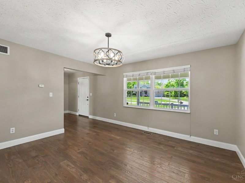 4716 Oakview Court, Liberty Township, OH 45011 Photo 8