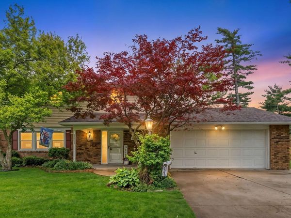 5323 Fernwood Avenue, Fort Wayne, IN 46809