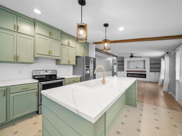 54 Spruce Drive, Farmington, NH 03835