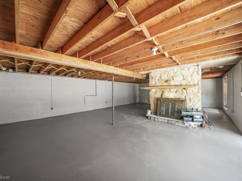 4960 W Lagoon Road, West Farmington, OH 44491 Photo 12