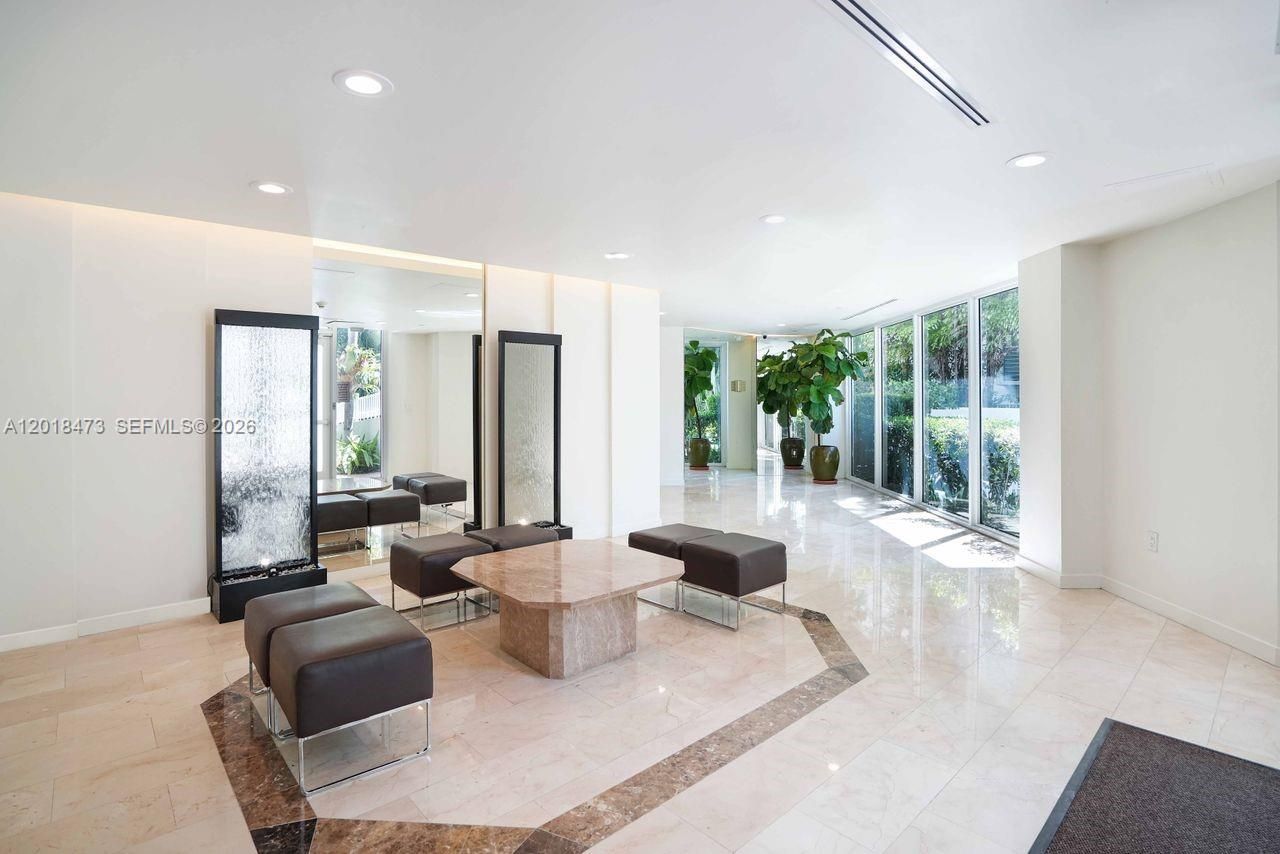 1621 Bay Rd , Unit PH1, Miami Beach, FL 33139 Photo