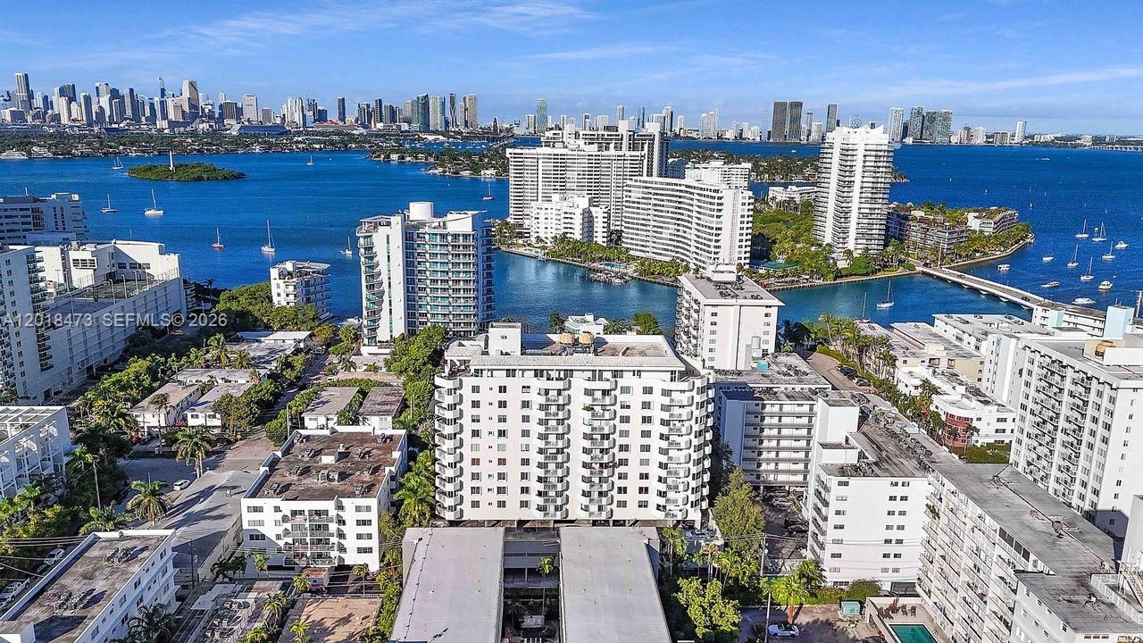 1621 Bay Rd , Unit PH1, Miami Beach, FL 33139 Photo