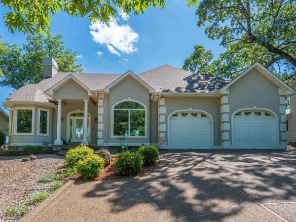 64 Montanoso Way , Hot Springs Village, AR 71909