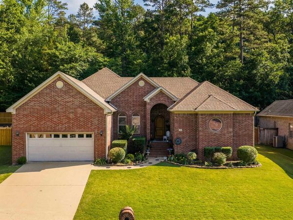 2908 Mossy Creek Drive , Little Rock, AR 72211