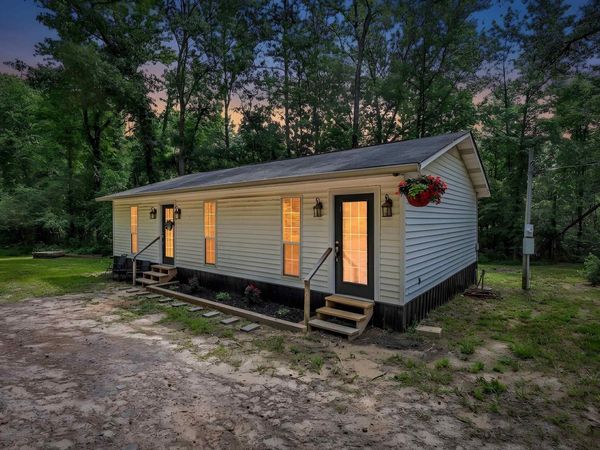 136 Barentine Road, Amity, AR 71921