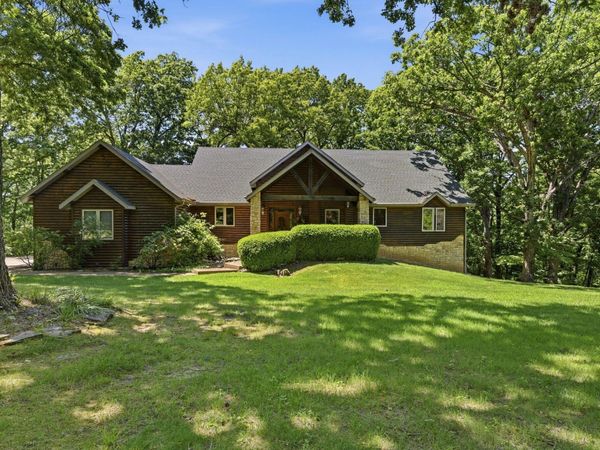 993 S Oak Ridge Road , Nixa, MO 65714