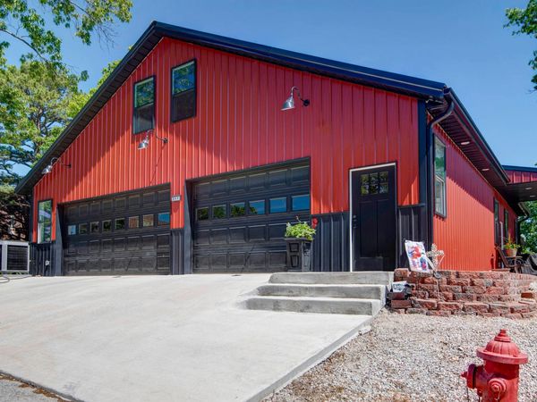 311 Mohican Lane , Lampe, MO 65681