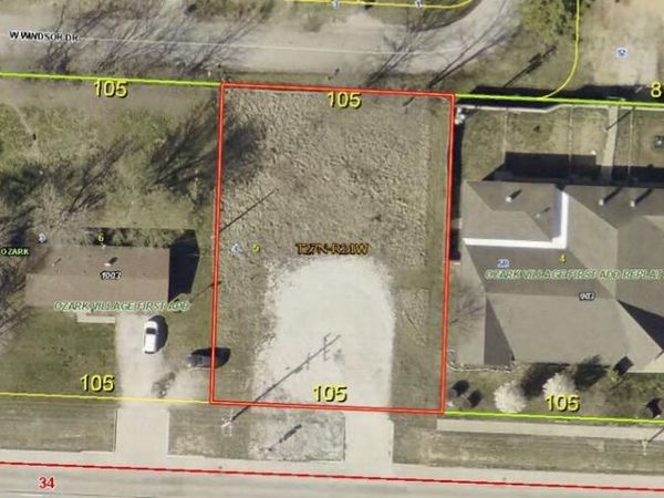 1001 W South Street , Ozark, MO 65721