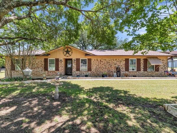 1177 Old Bethany Road , Bruceville, TX 76630