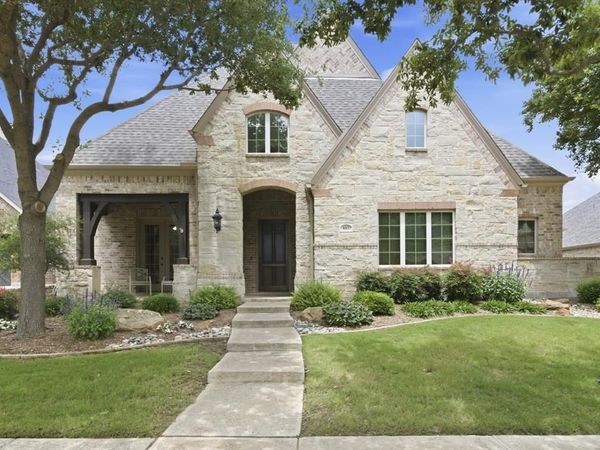 613 Joshua Road, Lantana, TX 76226