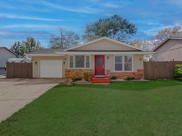 2017 Sanford Avenue , New Lenox, IL 60451