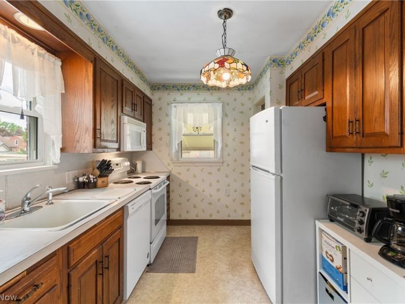 2525 Beverly Avenue, Akron, OH 44312 Photo 12