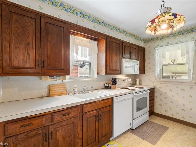 2525 Beverly Avenue, Akron, OH 44312 Photo 13