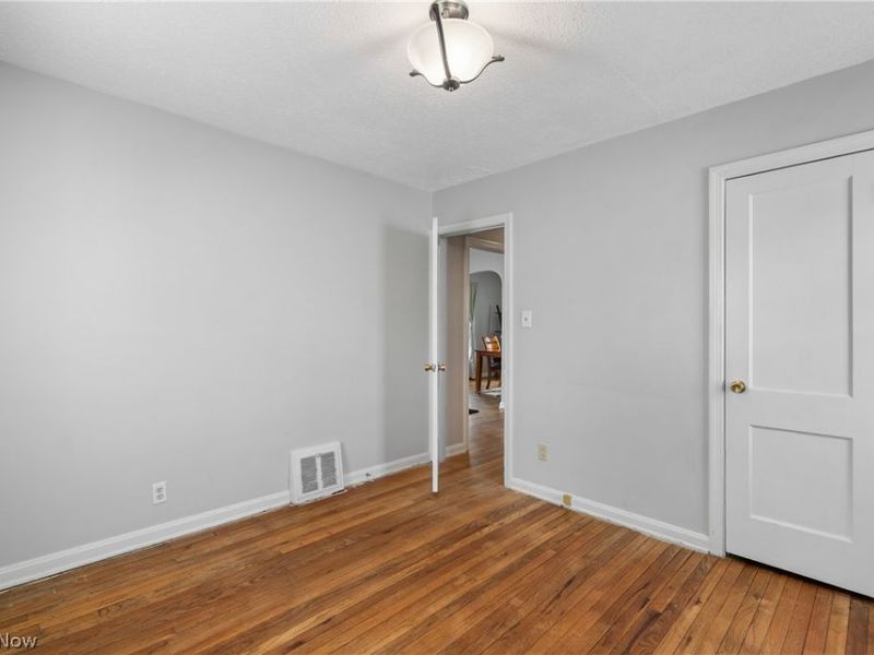 2525 Beverly Avenue, Akron, OH 44312 Photo 19