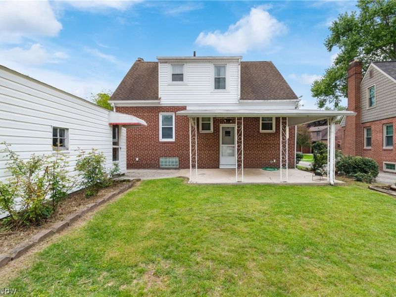 2525 Beverly Avenue, Akron, OH 44312 Photo 2