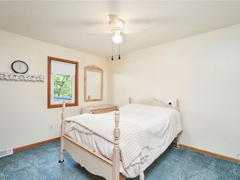 581 Woodhaven Drive , Uniontown, OH 44685 Photo 16