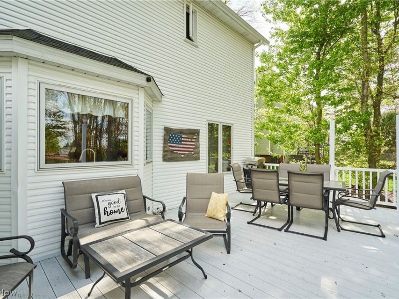 581 Woodhaven Drive , Uniontown, OH 44685 Photo 20