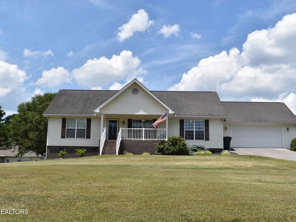 1759 Tahoe Tr, Sevierville, TN 37876
