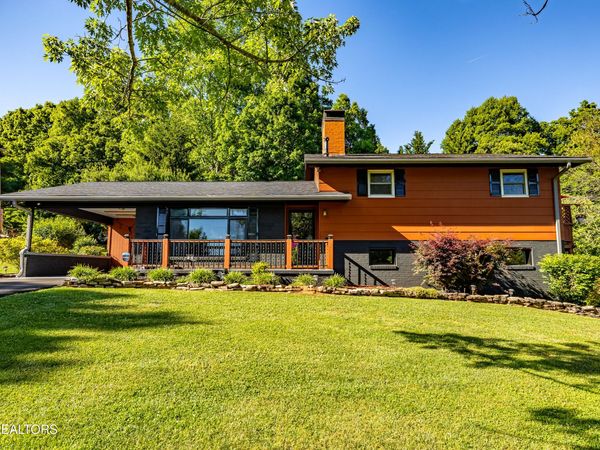 2837 Rambling Rd, Maryville, TN 37801