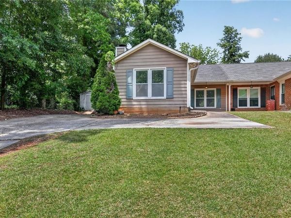 1929 Cooper Landing Drive SE, Smyrna, GA 30080