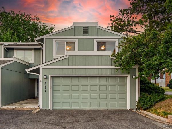 3081 S Macon Circle, Aurora, CO 80014
