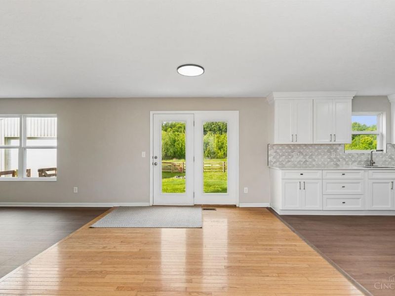 1025 Bucktown Trail, Jackson Twp, OH 45176 Photo 7