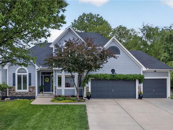 18224 153rd Street, Basehor, KS 66007
