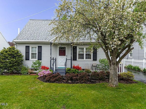 68 Fox Avenue, Schenectady, NY 12304