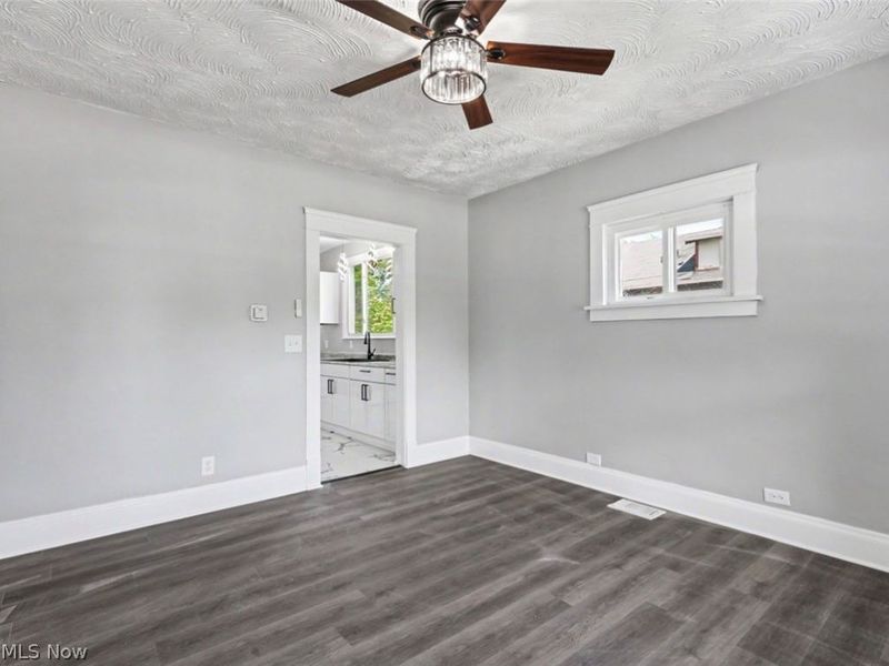 3462 E 121st Street, Cleveland, OH 44120 Photo 5