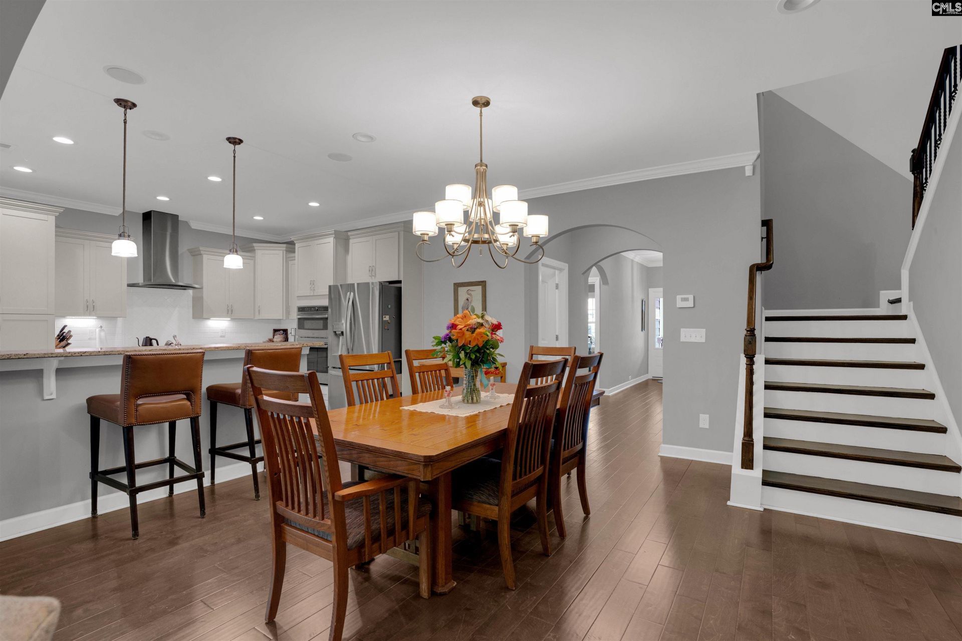 929 Isle Court  Photo 12
