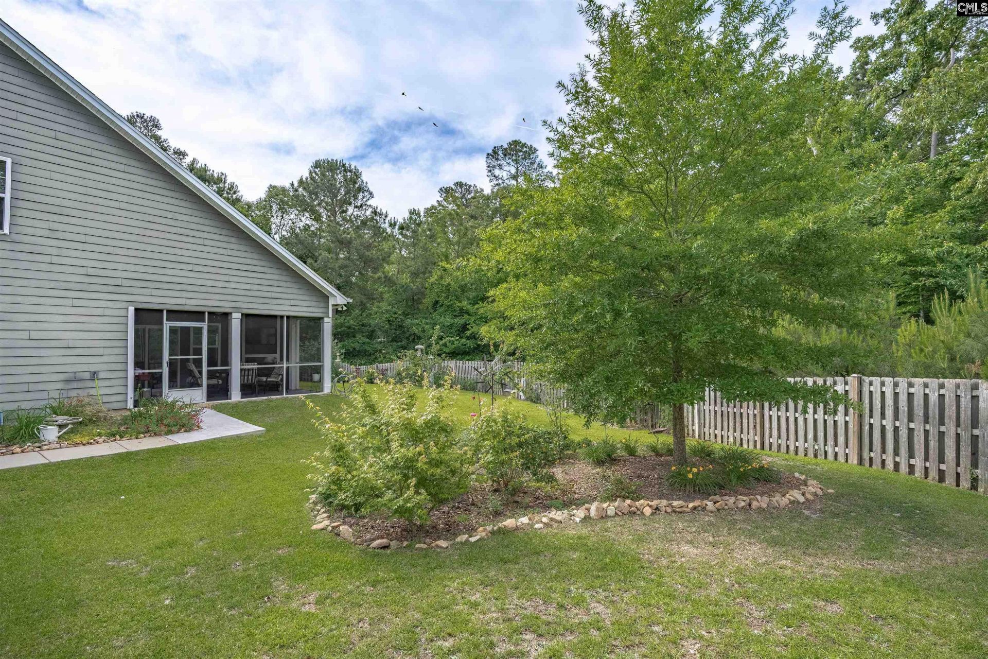 929 Isle Court Photo 38