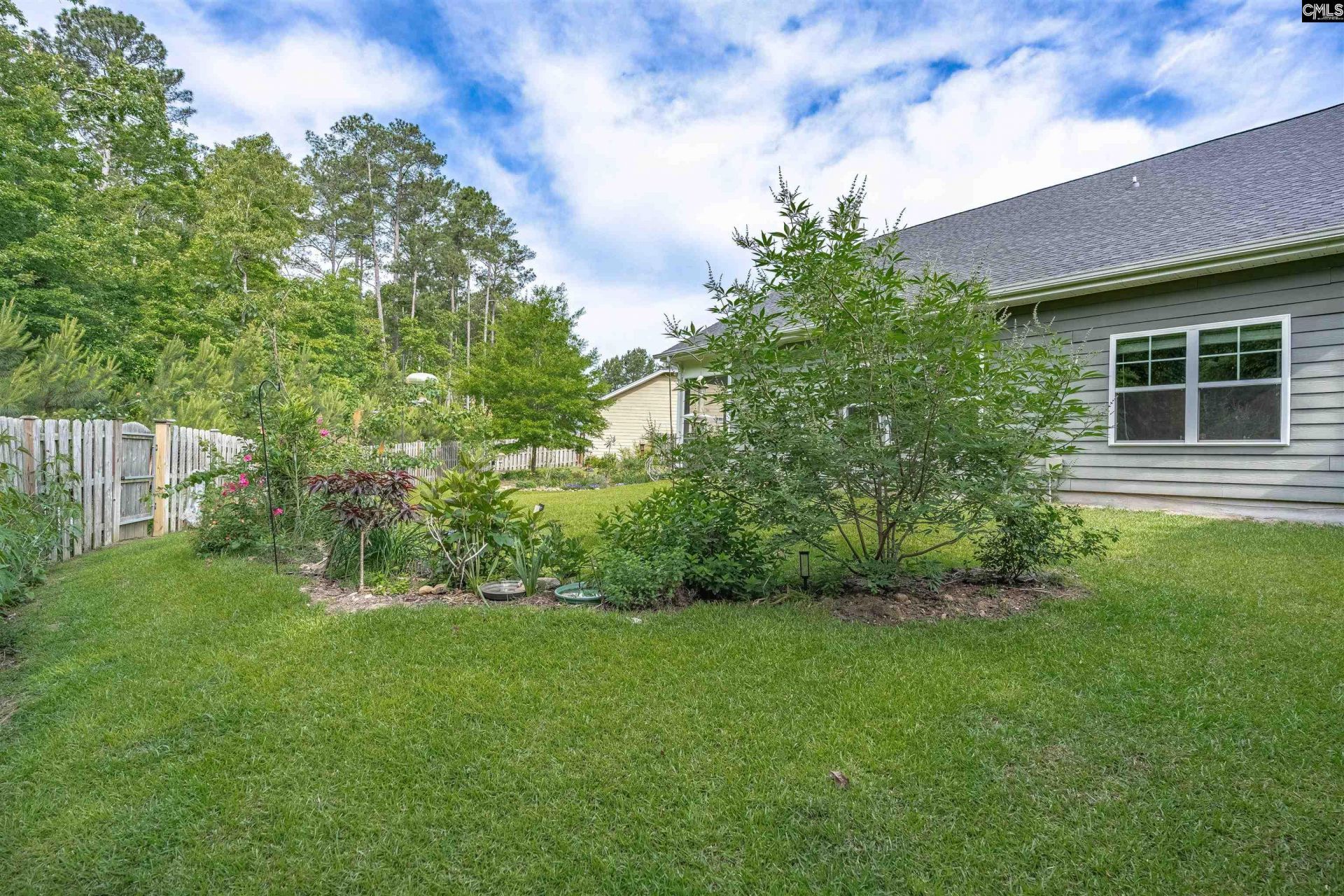 929 Isle Court  Photo 43