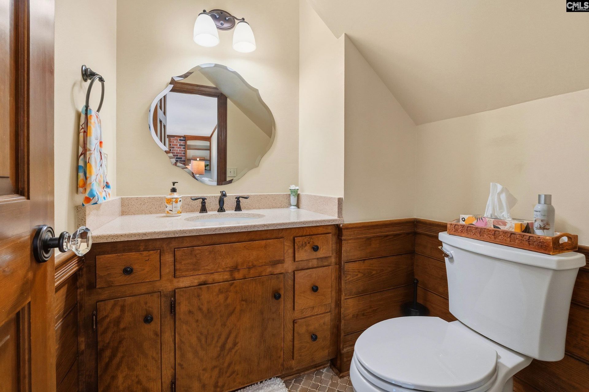 6409 Queens Way Drive  Photo 15