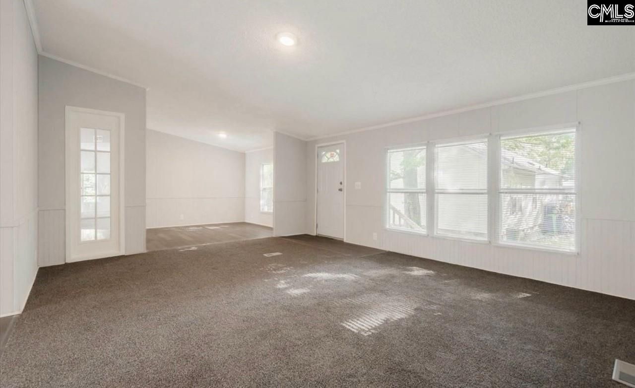 202 Heron Drive  Photo 5