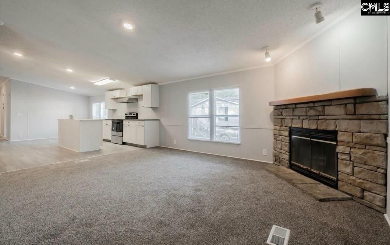 202 Heron Drive  Photo 8