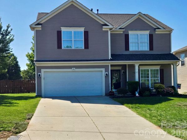 1464 Moss Creek Drive , Harrisburg, NC 28075