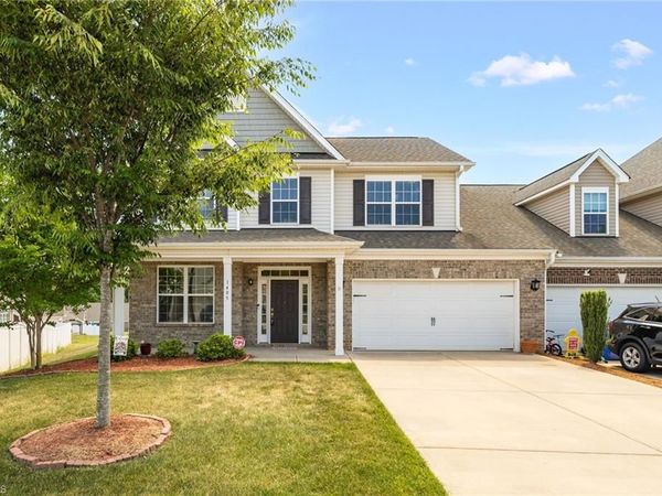 1405 Farm Ridge Road, Kernersville, NC 27284