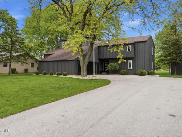 2923 Gleneagle Drive , Findlay, OH 45840