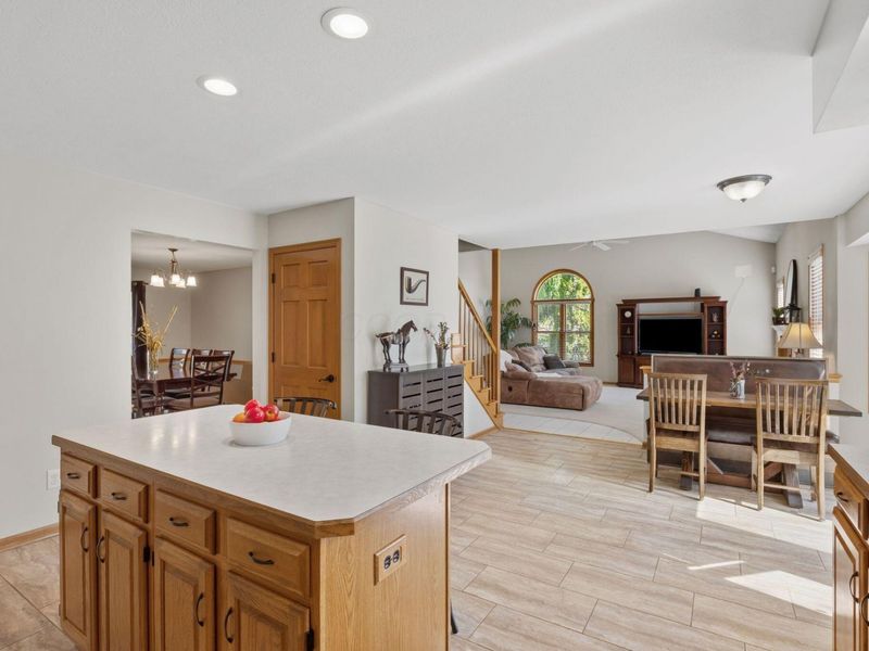 370 Potomac Avenue, Westerville, OH 43082 Photo 18