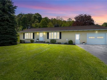 4421 Whedon Road, Camillus, NY 13031