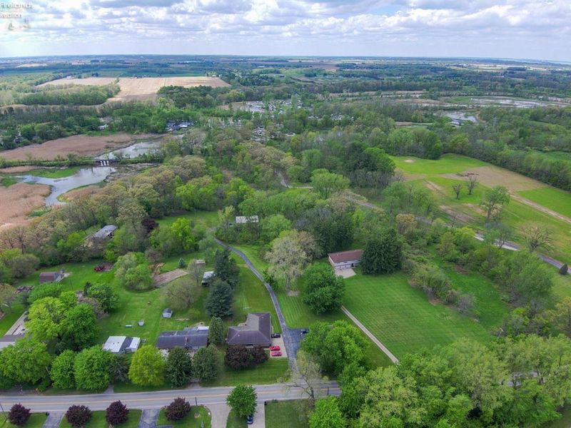 9208 River Road, Huron, OH 44839 Photo 13