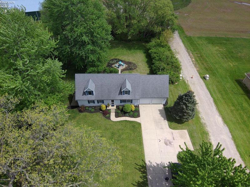 9208 River Road, Huron, OH 44839 Photo 9